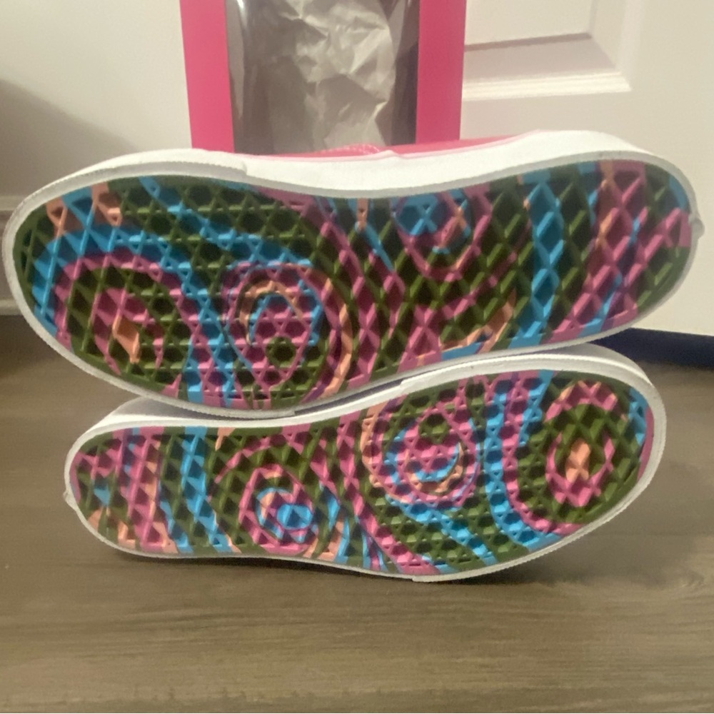 NIB Vans x Barbie Pink Sneakers - Picture 7 of 8